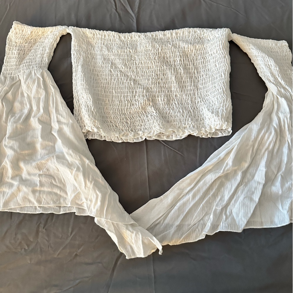 Mora off the shoulder bell sleeve top! Never worn